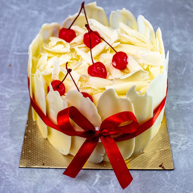 Buy/Send White Forest Cake Online | Order on cakebee.in | CakeBee-thanhphatduhoc.com.vn